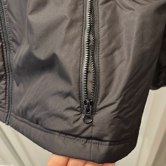 Helly Hansen jacket. - Picture 3 of 14